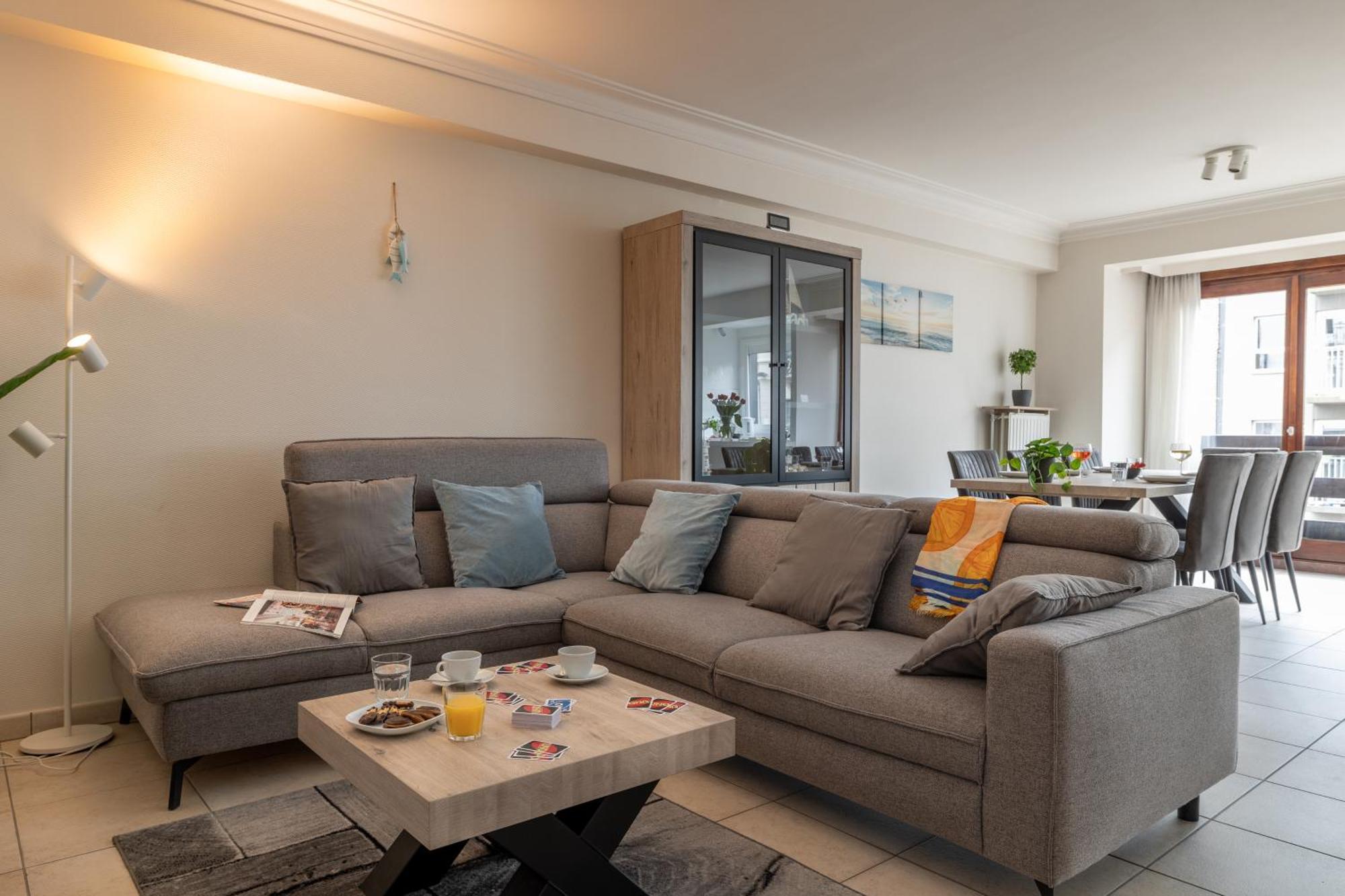Weloveoostende - Newly Renovated Large Apartment 150M From The Beach - Including Bed Sheets And Final Clea-Ning 외부 사진